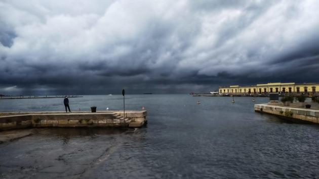Continua il maltempo, piogge torrenziali da nord a sud