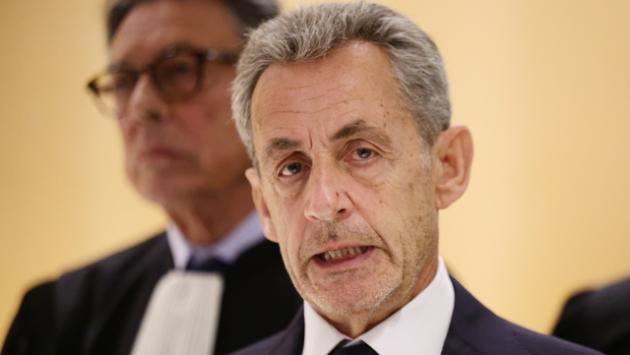 Sarkozy, 'dormirò in carcere a testa alta'
