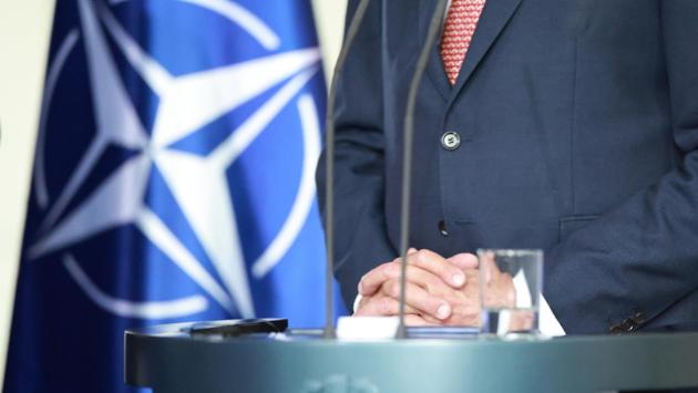 I caccia Nato intercettano 5 jet russi vicino alla Danimarca