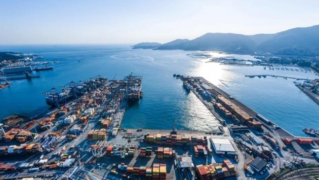 Prc Spezia a sindaco, non far attraccare qui il cargo Usa