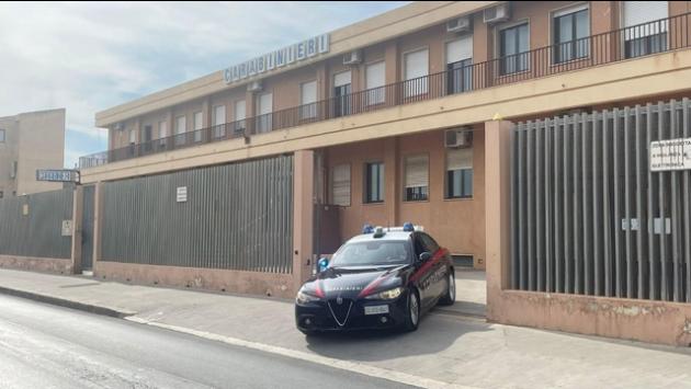 ++ Giovane sequestrato in piazza da banditi incappucciati ++