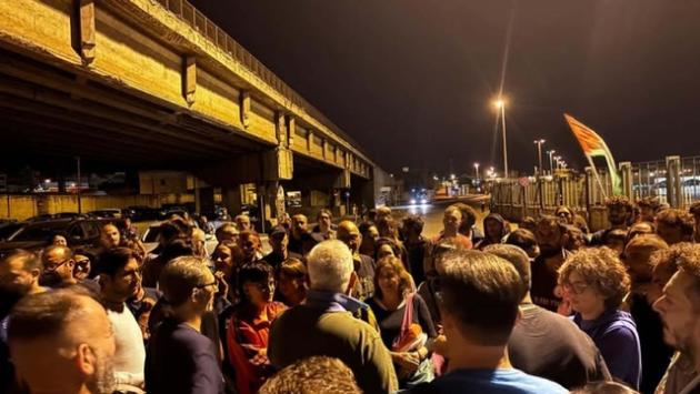 Nave Seasalvia a Taranto, attivisti 'no greggio per Israele'