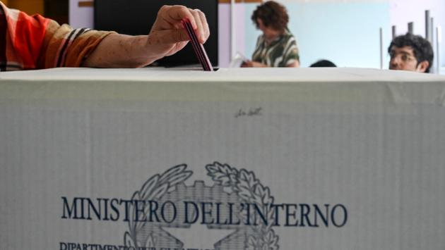Nelle Marche cala l'affluenza, attorno al 50%