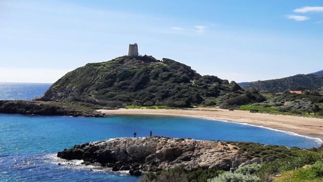 Naufragio migranti in Sardegna, 17 soccorsi, uno era ferito