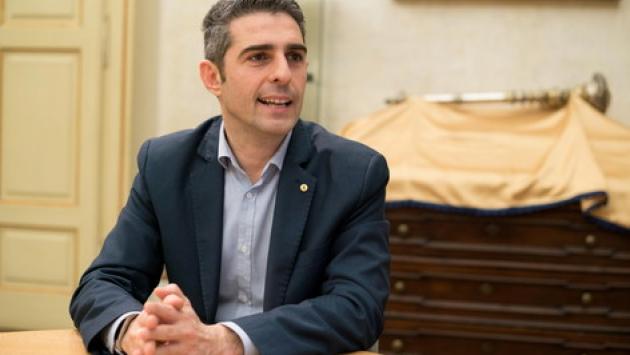 Pizzarotti: «Basta propaganda. Salvini ci permetta di usare l'esercito in stazione»