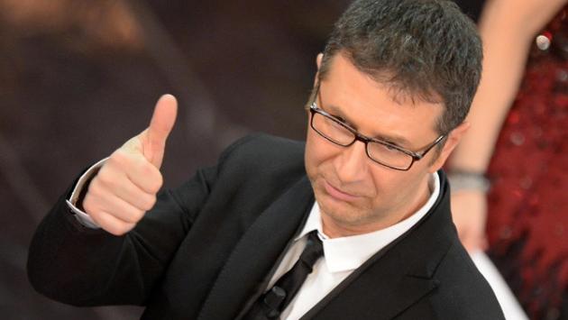 Fabio Fazio: "In Rete video pubblicitari con la mia voce alterata tramite l'IA.  Sono tutte bufale. Pronto alla denuncia"