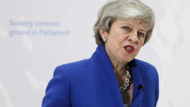 Brexit, la May apre uno spiraglio a un  secondo referendum