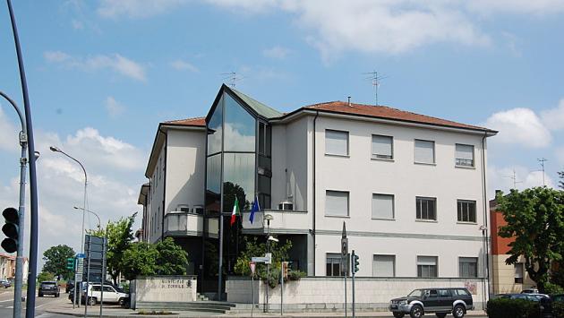 San Polo, rotta una tubazione: chiusa via Buozzi