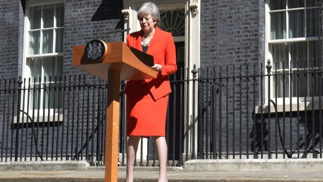 Theresa May annuncia: mi dimetto il 7 giugno