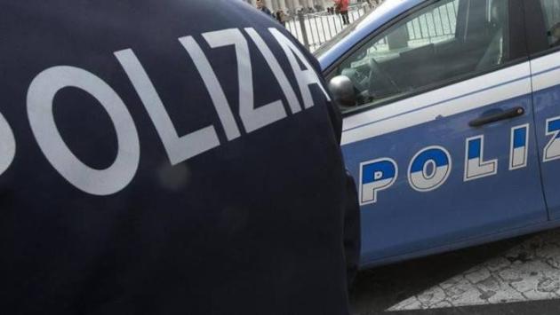 Fumogeno in curva durante Parma-Brescia: daspo di tre anni per due tifosi lombardi 