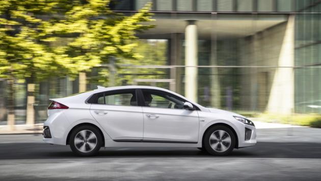 Ioniq, con la plug-in si completa la gamma dell'eco-coreana 