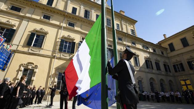 Parma celebra il 76° anniversario della fondazione della Repubblica