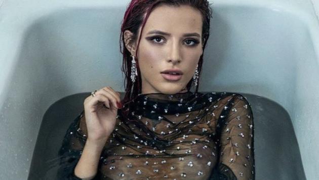 Bella Thorne ricattata per foto hard da un hacker. E lei le pubblica 
