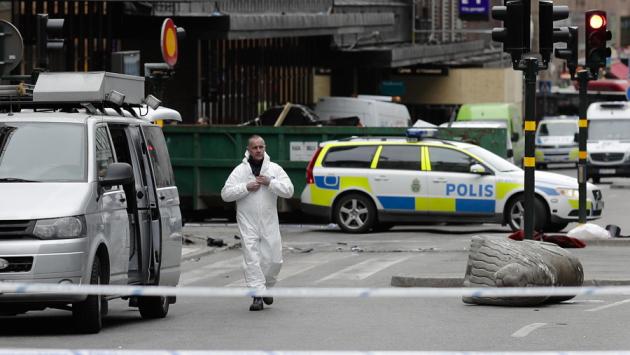 Svezia, trentenne neonazista  accoltella una donna a un evento politico