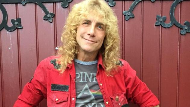 Pugnalato allo stomaco Adler, ex Guns N' Roses