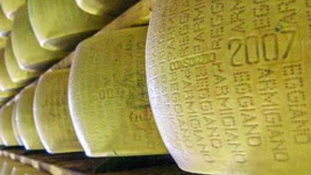 Parmigiano e Prosciutto di Parma tra i cibi made in Italy più penalizzati da Trump