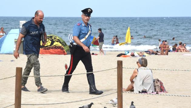 Rimini, divieto di balneazione per escherichia coli
