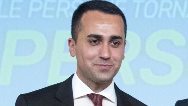 Di Maio, Salvini è un capitano che abbandona la nave 