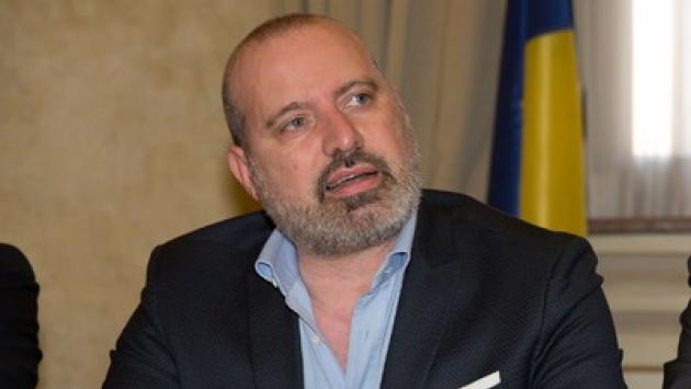 Bonaccini: «Rifiuti da Roma a Parma. Ecco perché»
