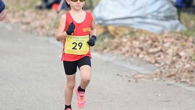 Bimba prodigio corre 5000 metri sotto i 20 minuti in Liguria
