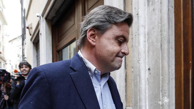 Calenda lascia il Pd: 'Rifiuto l'accordo col M5s'