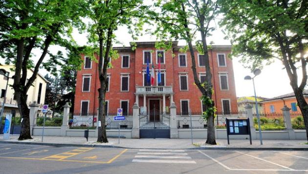 Manca il pagamento di una retta. E la bambina non viene presa in classe 