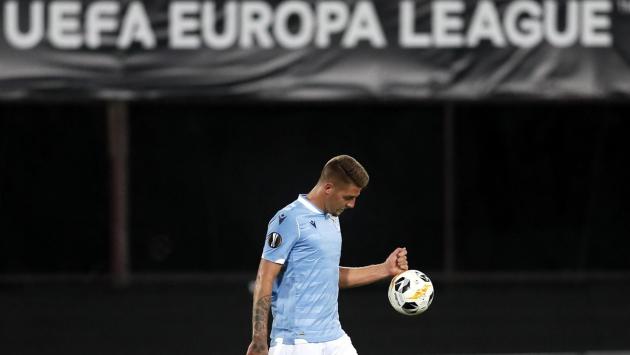 Aspettando il Parma, la Lazio cade in Romania. La Roma sbaraglia i turchi