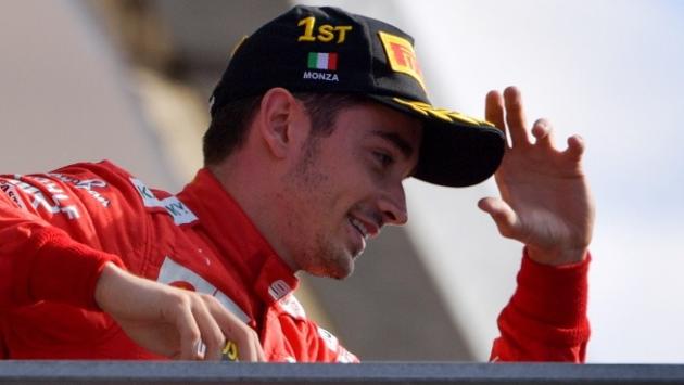 Charles Leclerc guarda avanti senza paura