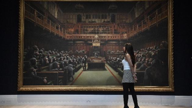 Asta record per un dipinto Banksy a Londra: 11,1 milioni di euro
