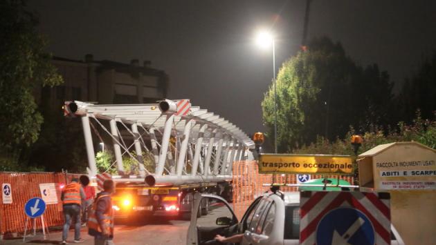 Ponte della Navetta: il trasporto notturno di un altro pezzo (grosso)