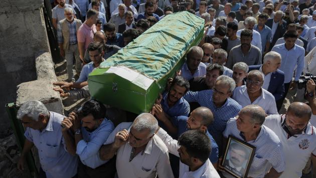 Siria, le Ong: dieci civili uccisi in un bombardamento turco 