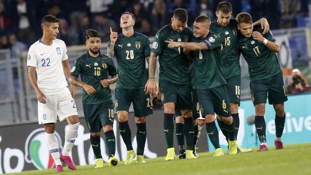 L'Italia passa con il verde: vittoria sulla Grecia  (2-0) e qualificazione