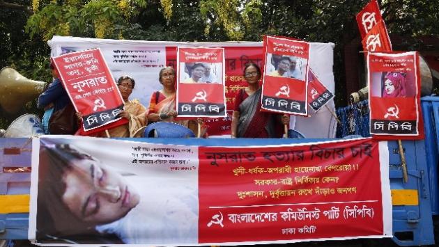 Bangladesh: 19enne arsa viva, 16 condannati a morte