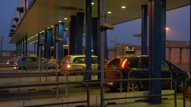 Dalle 21 fino  a domattina alle 5  chiuso il casello di Parma  dell'Autosole