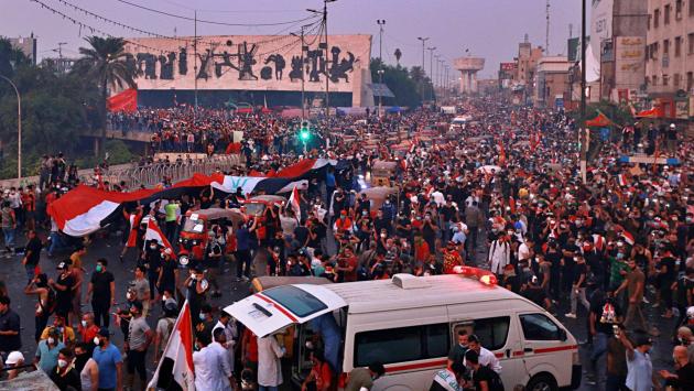 Iraq, uomini mascherati sparano sui dimostranti: i morti salgono a 18