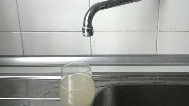 Ramiola e Rubbiano, dai rubinetti acqua torbida. Tecnici al lavoro