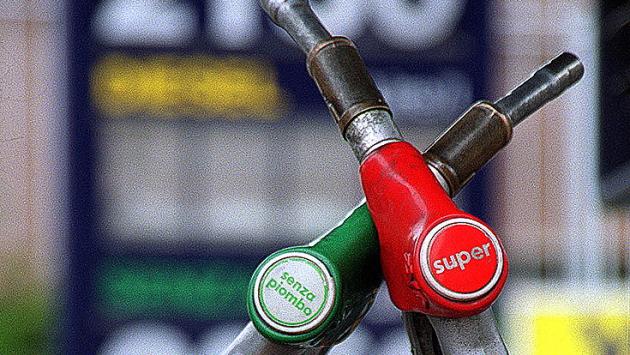 «Il Governo latita», i benzinai confermano lo sciopero del 6 e 7 novembre 