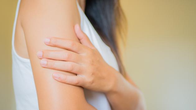 Come migliorare le  braccia "a tendina":  esercizi e consigli
