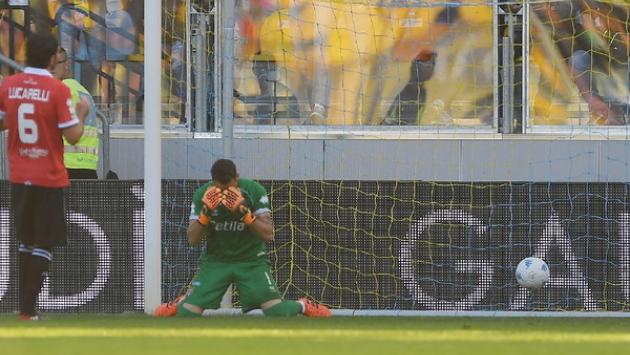 Gli episodi condannano il Parma a Frosinone