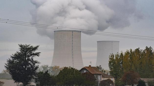 Un  altro terremoto in Francia. Centrali nucleari, il governo rassicura