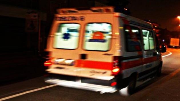 A 16 anni prende l'auto della madre, perde il controllo e muore. A bordo altri 7 coetanei
