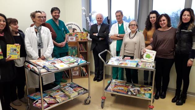 Tanti libri per i piccoli pazienti dell’Ausl
