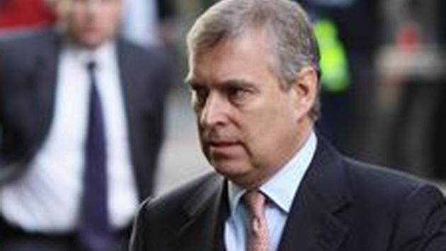 Scandalo Epstein: il principe Andrea si ritira dagli impegni pubblici 