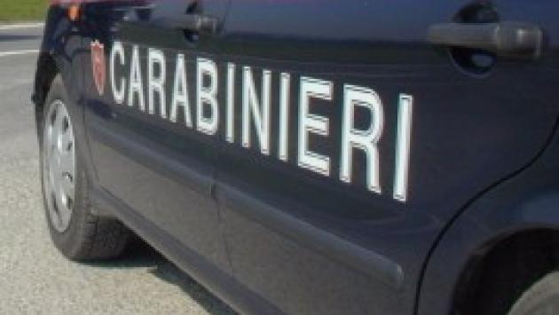 Accoltellato e preso a martellate nel Milanese, è grave