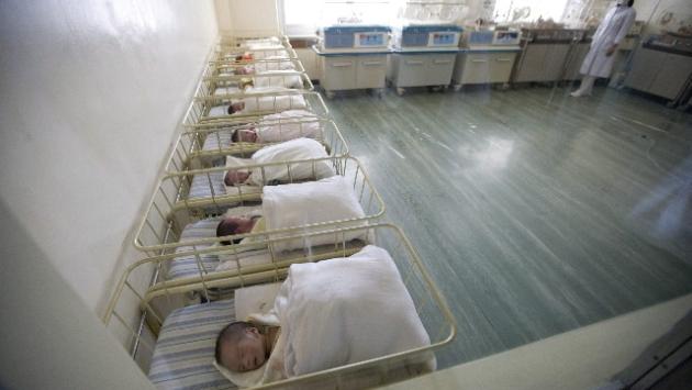 In Italia la natalità è al minimo storico