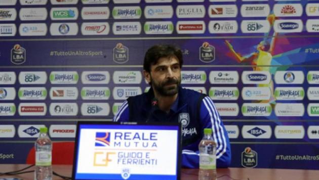 Banks è via, Brindisi guarda l'orologio