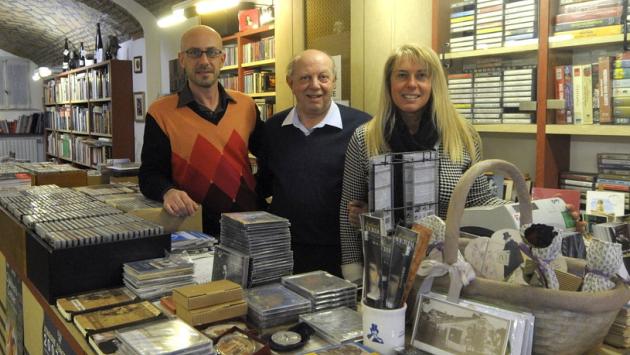 Addio a Giuseppe Azzali, editore della lirica