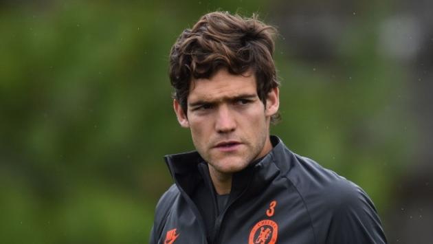 Inter, caccia all'esterno: c'è un'alternativa a Marcos Alonso
