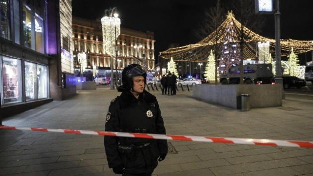 Mosca, assalto alla sede degli 007: un morto.  Fsb:  'E' terrorismo'.