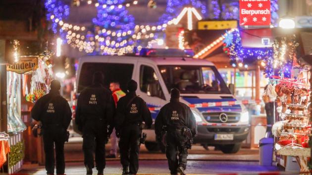 Berlino, sgomberato il mercatino di Natale: arrestati due islamisti